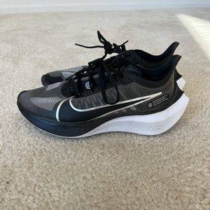 Nike zoom gravity